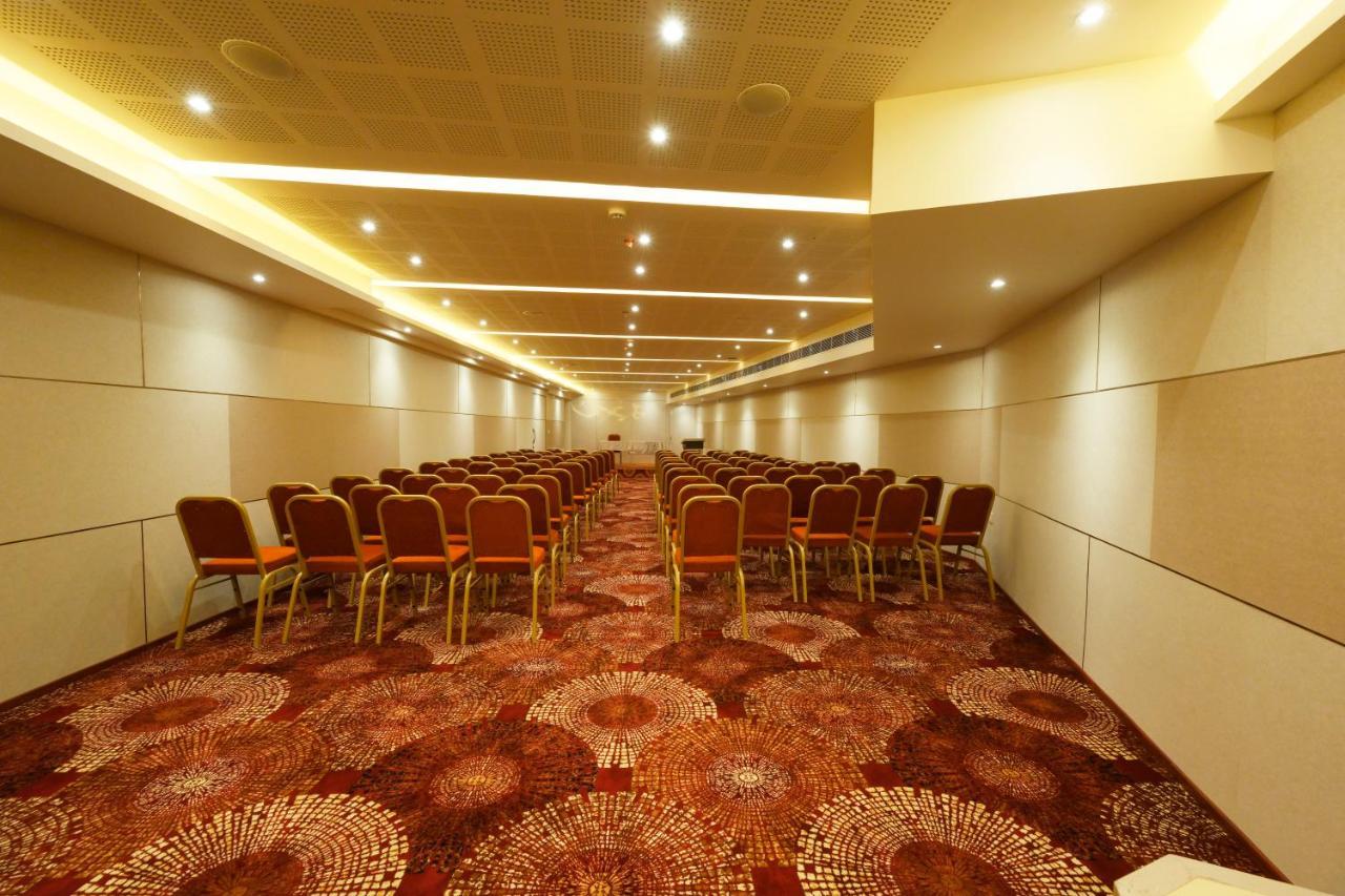 Fort Manor Thiruvananthapuram Zewnętrze zdjęcie
